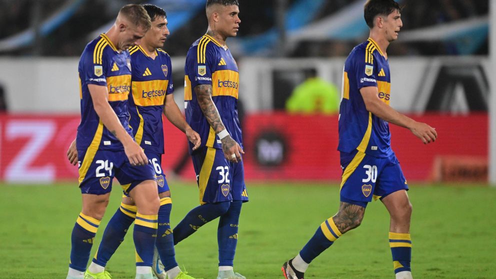 El Mundo Boca sigue llorando por el lateral de Martirena en el cl�sico con Racing: el video con la perlita de Yael Falc�n P�rez