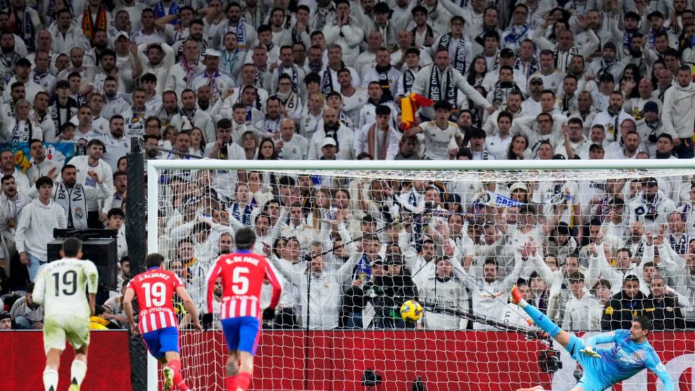 Julián Álvarez hizo un golazo en el empate entre Real Madrid y Atlético de Madrid por La Liga