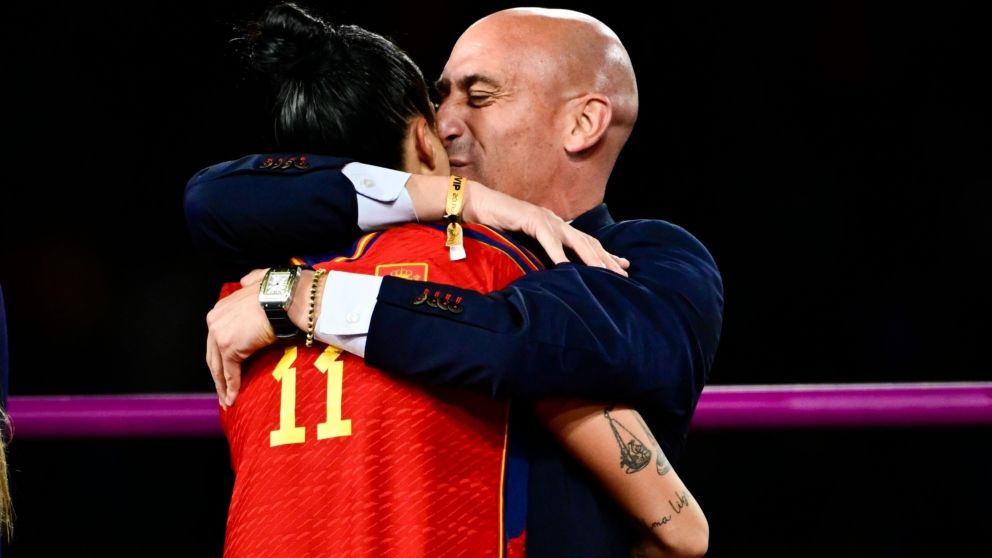 Jenni Hermoso declaró por el BESO NO CONSENTIDO de Luis Rubiales