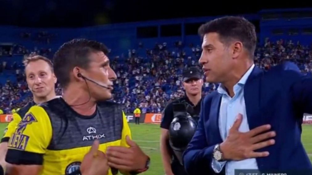 Andrés Merlos informó a Sebastián Domínguez por la fuerte amenaza tras la derrota de Vélez: "Si hablo, te prendo fuego"