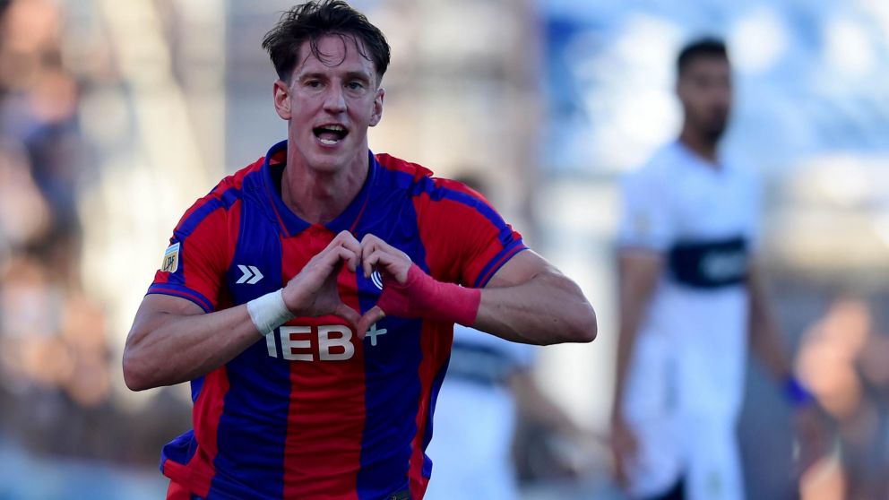 San Lorenzo es una m�quina de ganar: dio el golpe ante Gimnasia en el Bosque y manda con puntaje ideal