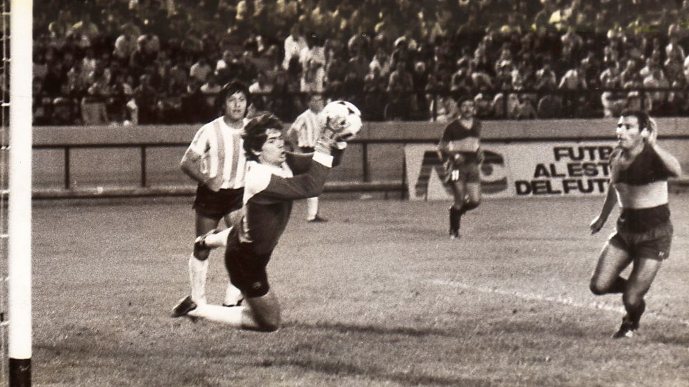 Alberto Vivalda, un loco lindo que dio seguridad en River, Racing y Millonarios de Colombia y le dio un cierre dram�tico a su vida