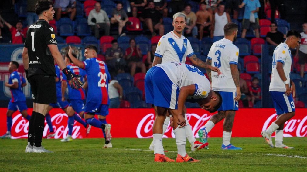 El Tigre que Sebastián Domínguez abandonó fue muchísimo para Vélez, el último campeón de la Liga Profesional