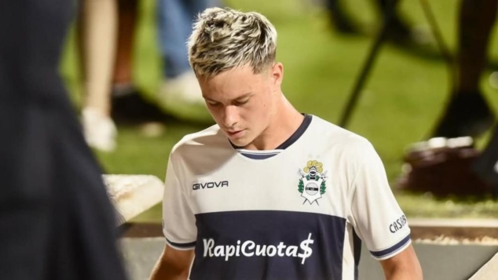 Matías Abaldo, a corazón abierto: habló sobre su salud mental y reveló que Cavani y Luis Suárez lo llamaron