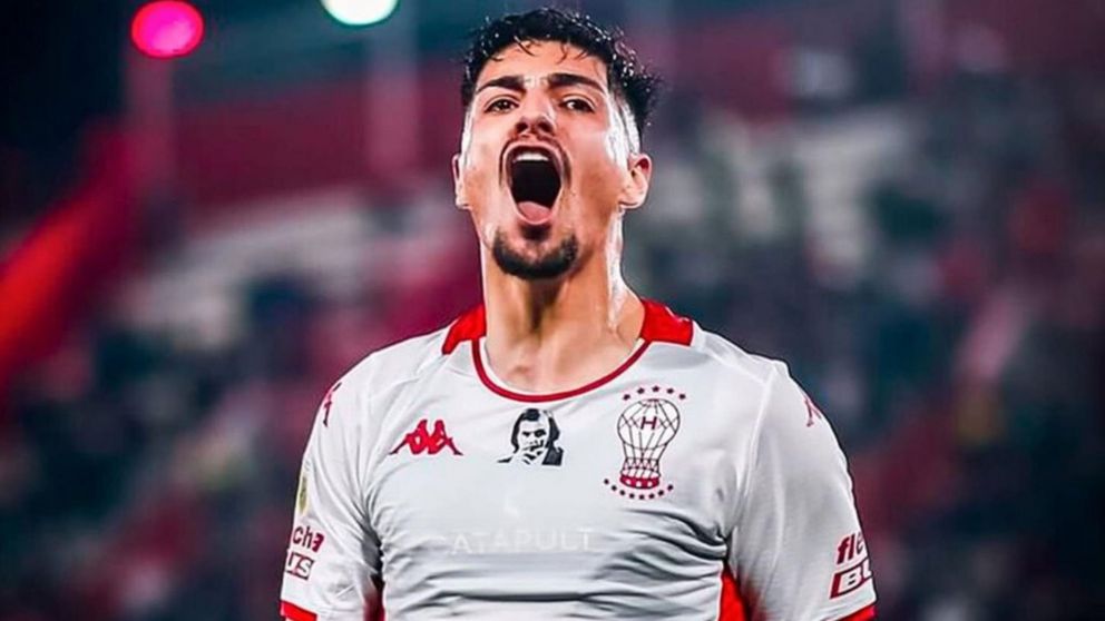 Williams Alarcón confirmó su arribo a Boca con una contundente frase: "Llego al más grande"