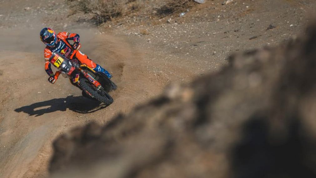 Rally Dakar: Luciano Benavides ganó la etapa 9 en motos y se lusiona