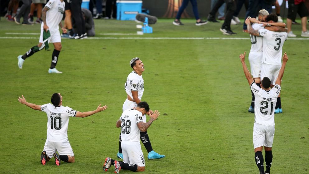 Atento Racing: Botafogo es un caos