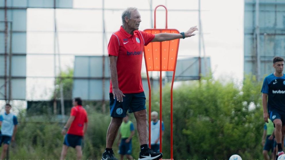 Atención San Lorenzo: cuál es el equipo que tiene en mente Miguel Russo para el primer amistoso de 2025