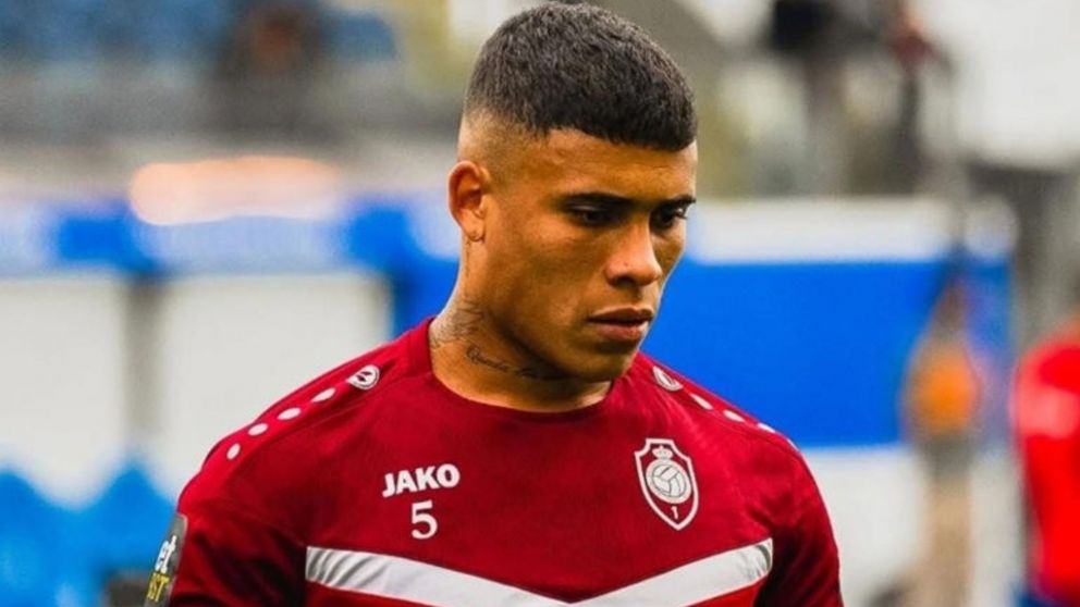 Ayrton Costa es nuevo refuerzo de Boca