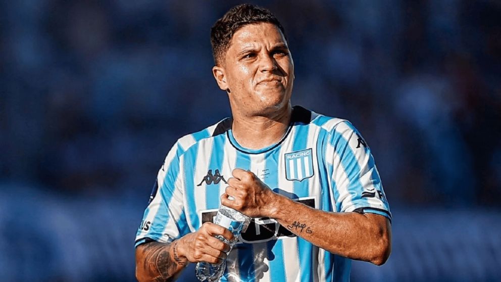 Juanfer Quintero tomó una drástica decisión que lo aleja para siempre de Racing
