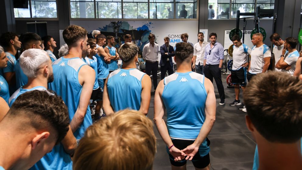 Racing arrancó la pretemporada: Quintero presente, faltazo de Roger Martínez y sin caras nuevas