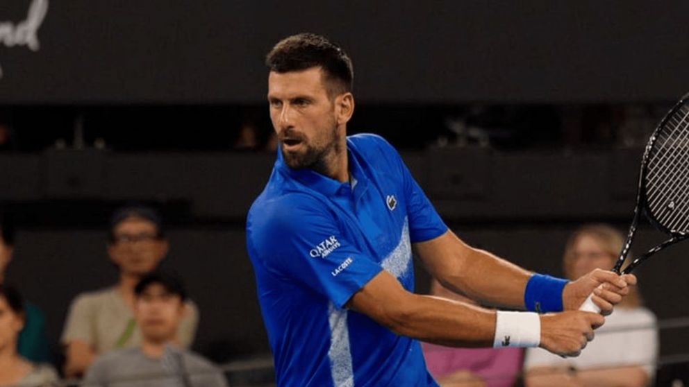 Djokovic avanza a paso firme en el ATP 250 de Brisbane