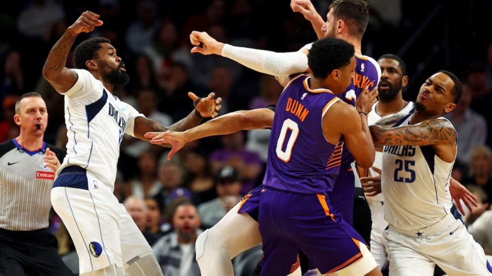 La NBA arde con Phoenix Suns ante Dallas Mavericks: trompadas, empujones y tres expulsados tras batalla campal