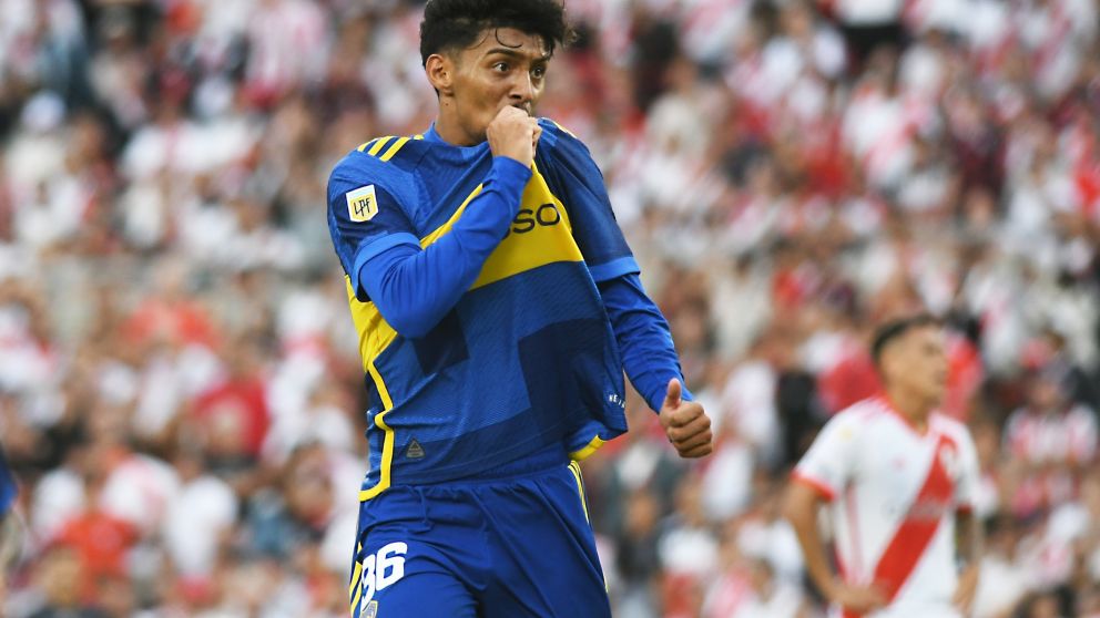 Boca SE PLANTA por Cristian Medina: las fuertes condiciones que le puso a Fenerbahce para negociar su salida