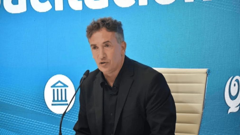 Caras nuevas: los �rbitros argentinos que dirigir�n en CONMEBOL en el 2025