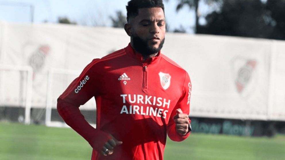 River tiene varios sondeos por Miguel Ángel Borja: los equipos que lo buscan y cuánto salen los goles del colombiano