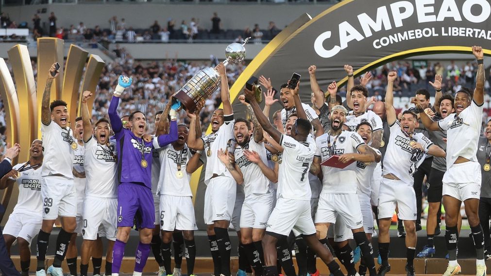 Botafogo ganó la Copa Libertadores: de la hegemonía brasileña en el torneo al hito de su DT