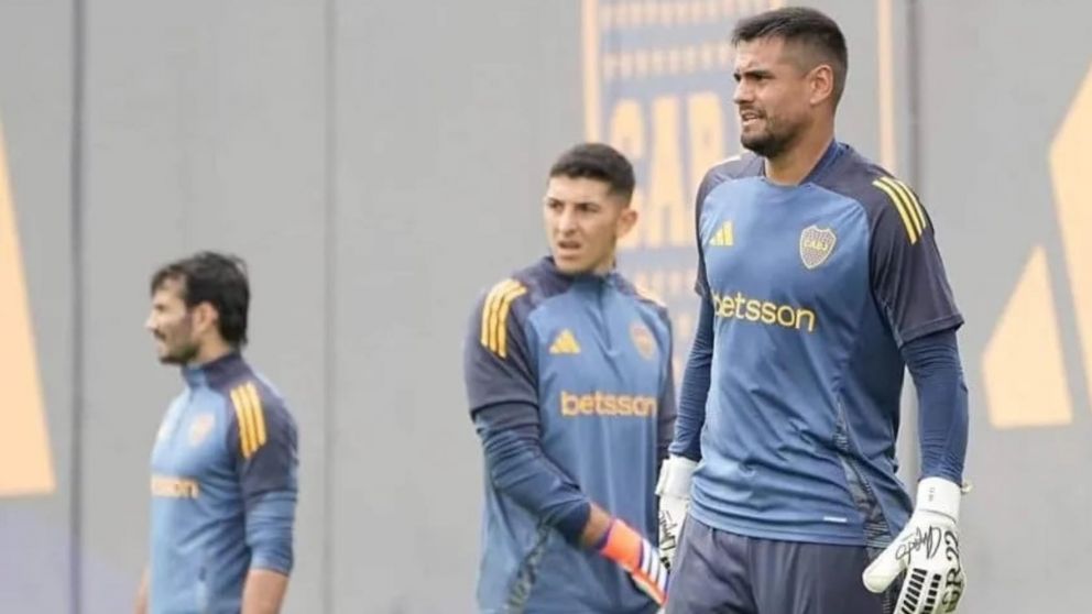 Ni Chiquito Romero ni Brey: Riquelme va por otro arquero para Boca para el 2025 y ya hay candidatos