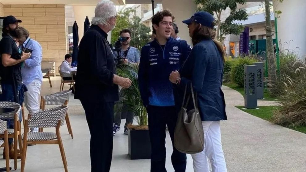 Franco Colapinto y la foto con Flavio Briatore que le podría abrir la puerta de Alpine para correr en Fórmula 1 en 2025