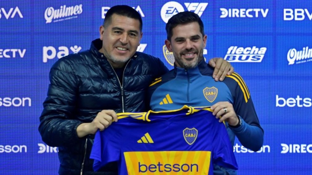 Fernando Gago se enfrentó a Riquelme, armó una lista negra en Boca y estalló el escándalo