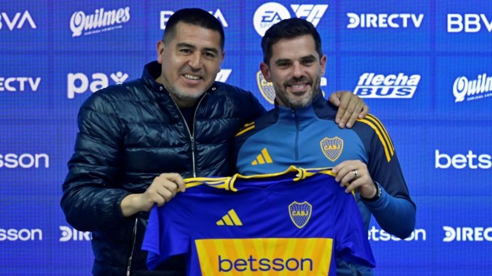 Fernando Gago se enfrentó a Riquelme, armó una lista negra en Boca y estalló el escándalo