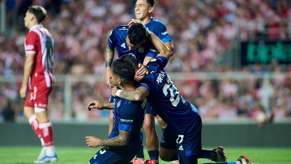Talleres de Córdoba le ganó a Unión de Santa Fe y sigue prendido en la lucha por la Liga Profesional