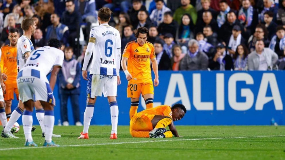 Arde Real Madrid: Vinicius estalló de bronca contra el calendario tras sufrir un imprevisto desgarro