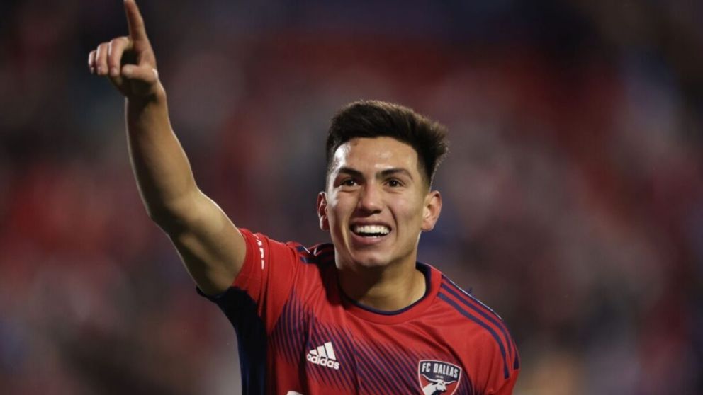 Tremendo: Alan Velasco contó que estuvo cerca de jugar en Boca y también reveló sondeos de River