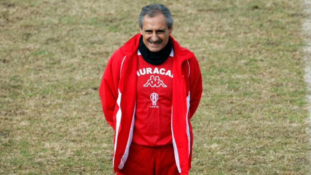 Ángel Cappa fue tajante sobre la picante pelea entre Vélez y Huracán por el título de la Liga Profesional: "Me gustaría..."