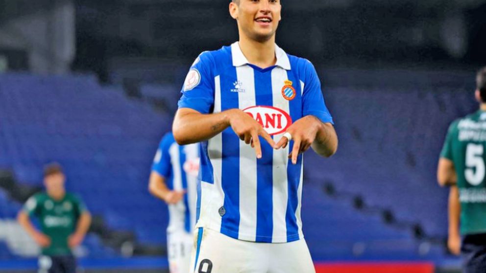 Video: Alejo Véliz anotó un hat trick en la victoria de Espanyol por Copa del Rey