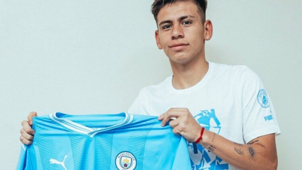 ¿Se va de River?: el plan de Manchester City con el Diablito Echeverri