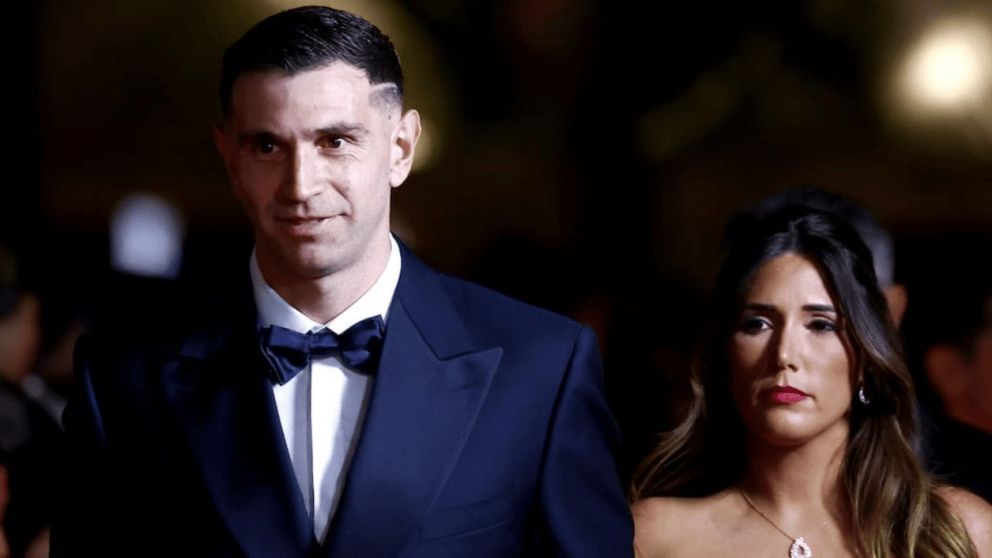 Dibu Mart�nez fue elegido como el mejor arquero del mundo en la gala del Bal�n de Oro 2024: qu� dijo