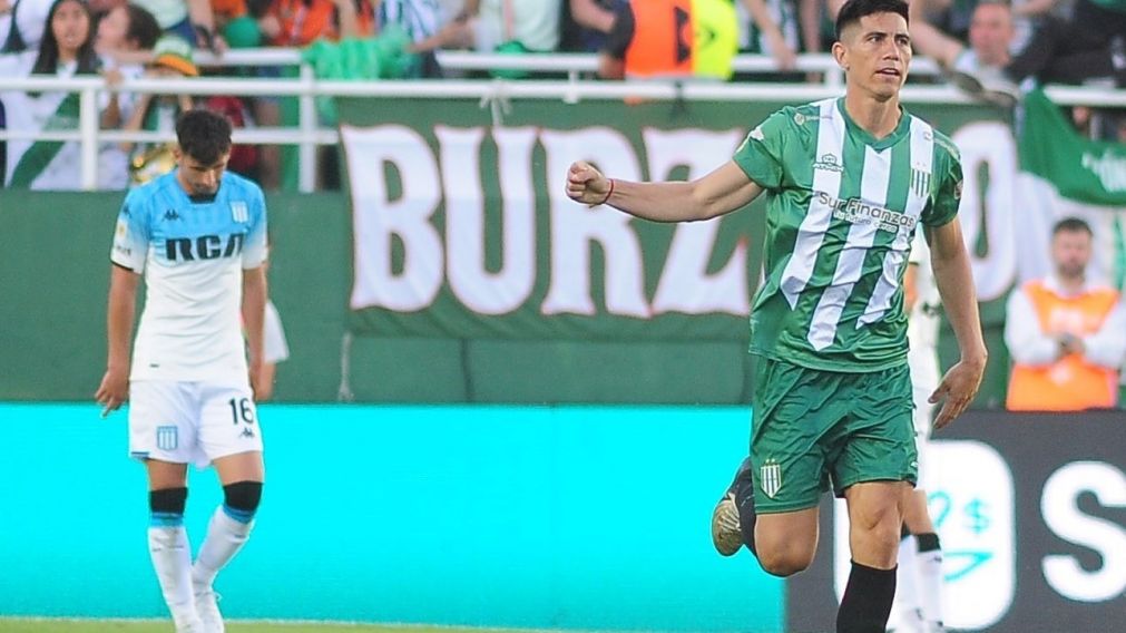 Banfield lo dio vuelta y VENCIÓ a Racing 2 a 1 por la Liga Profesional 2024