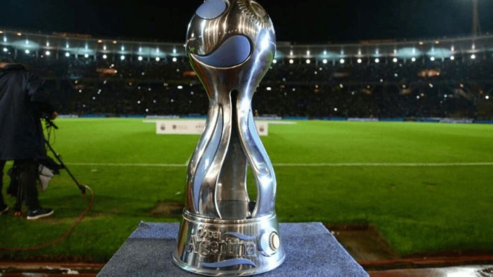 Ricardo Caruso Lombardi atacó a los árbitros y advirtió sobre qué equipos se verán favorecidos por Baliño y Trucco en sus partidos de Copa Argentina