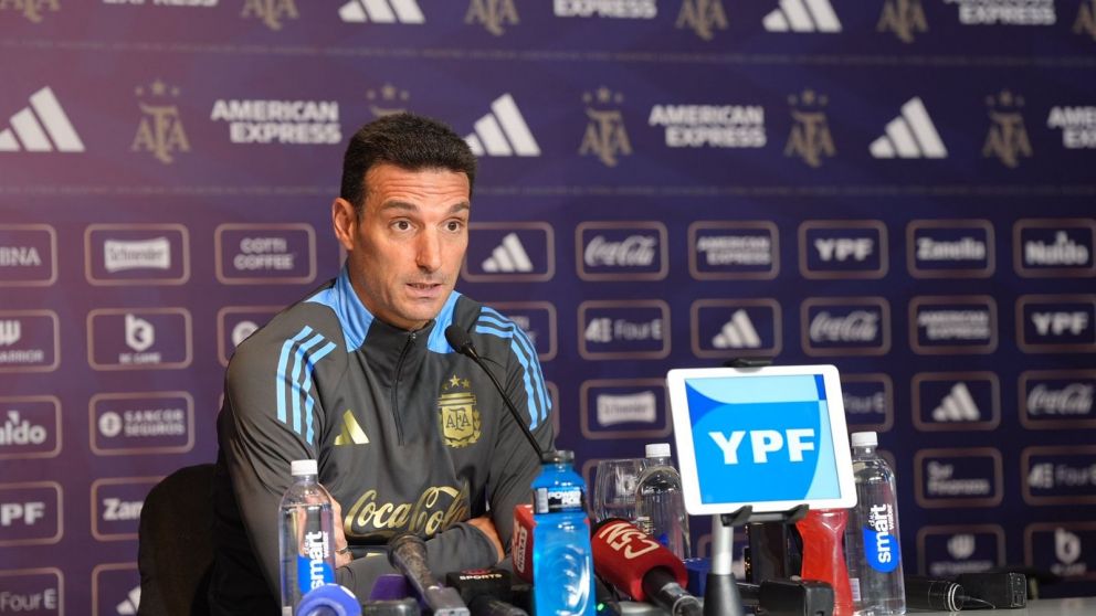 Selección Argentina: Lionel Scaloni fue CONTUNDENTE sobre la chance de juntar a Messi, Julián Álvarez y Lautaro Martínez ante Bolivia