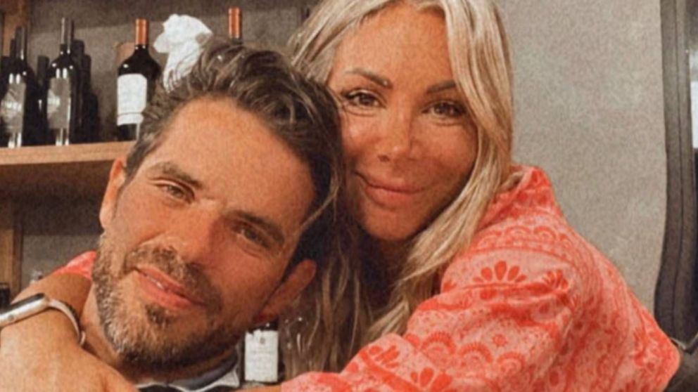 Quién es Verónica Laffitte, la "mami del chat" que pasó de amante de Gago a mujer oficial y que preocupa en el mundo Boca