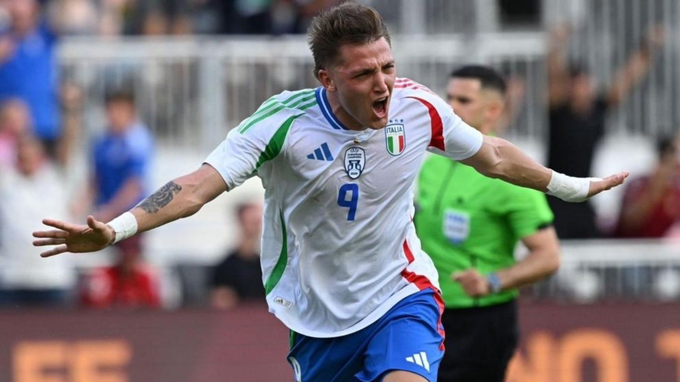 En racha: el gol de Mateo Retegui en el empate Italia frente a Bélgica