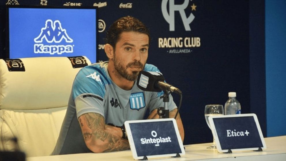 Un jugador de la Selección de México BANCÓ FUERTE a Fernando Gago y su posibilidad de dirigir a Boca