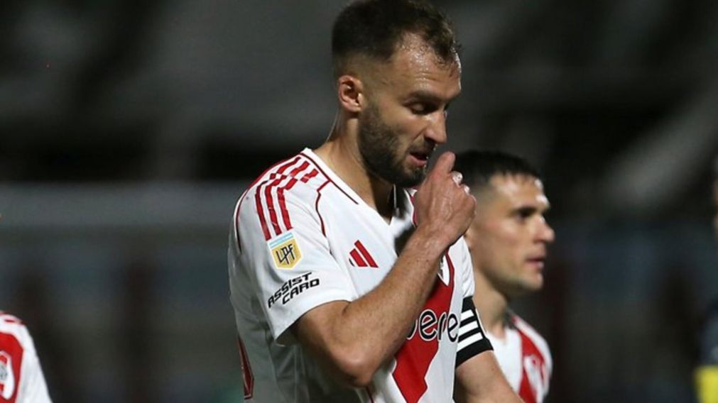 Sufre River: se CONFIRM� la lesi�n de Germ�n Pezzella, pero viajar� igual con la Selecci�n Argentina