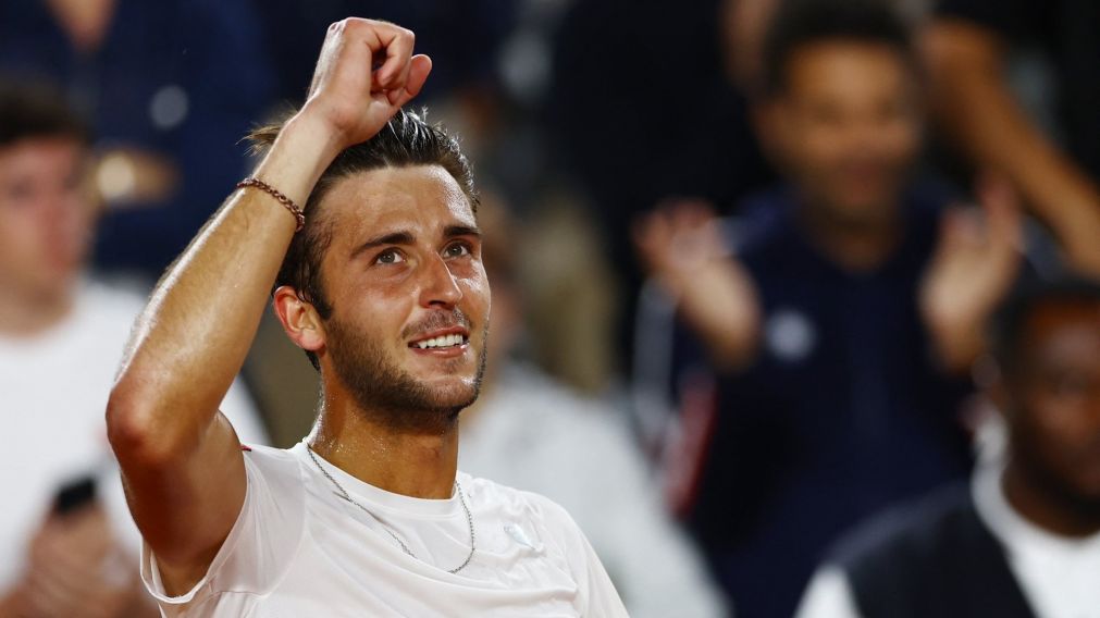 Tomás Etcheverry ganó una LARGA BATALLA y avanza en el Masters 1000 de Shanghai