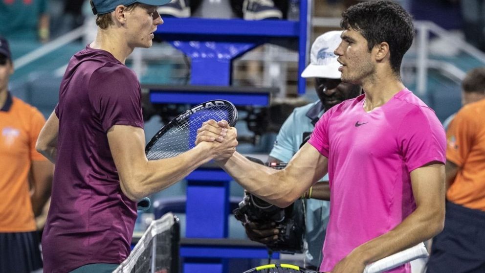 Jannik Sinner y Carlos Alcaraz JUGARÁN por el título en el ATP de Beijing