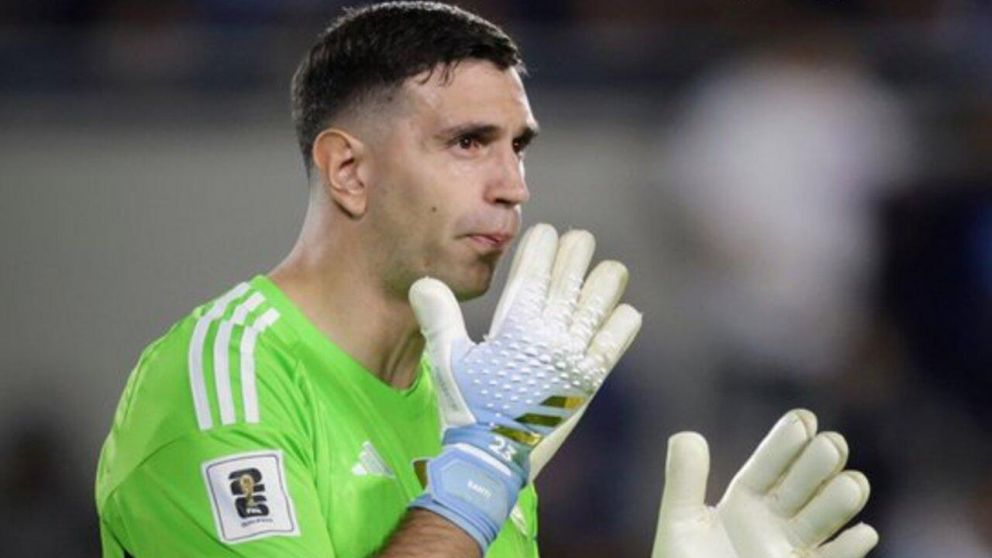 La AFA defendió a Dibu Martínez tras la sanción de la FIFA que afectará a la Selección Argentina: el comunicado