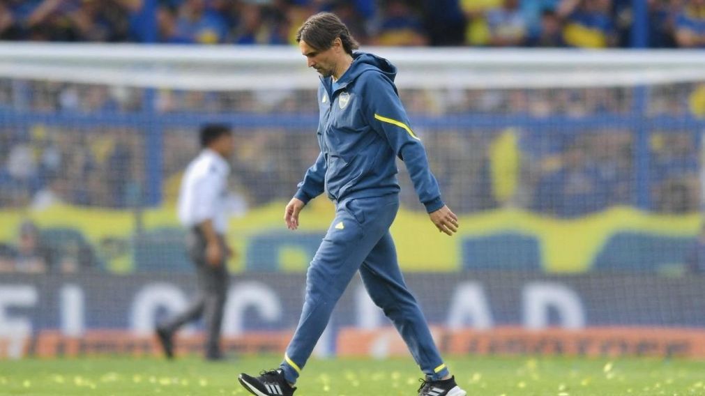 Boca en llamas: por ahora Diego Mart�nez continuar� al frente, pero su trabajo seguir� en evaluaci�n