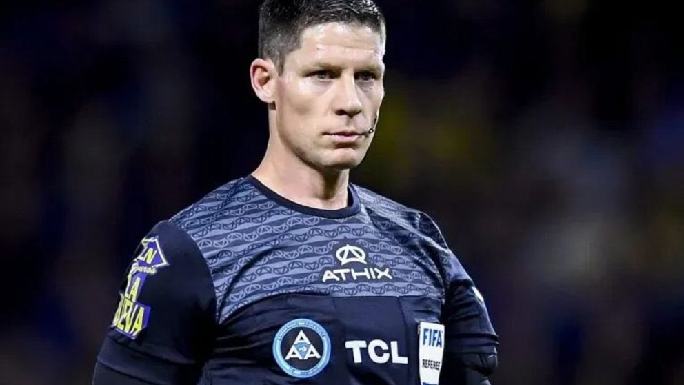 El CONSEJO de un ex árbitro a Nicolás Ramírez en la previa del Superclásico