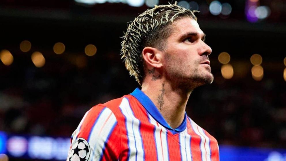 VIDEO: La TREMENDA silbatina de los hinchas de Atlético de Madrid a Rodrigo De Paul en la Champions League