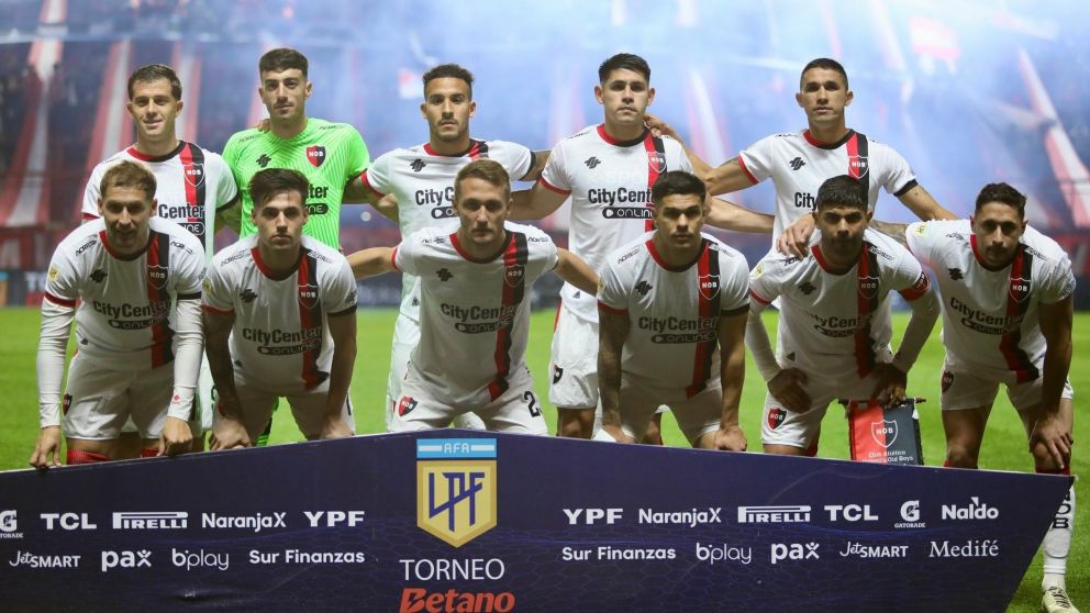 Newell's DECIDIÓ quién será el NUEVO entrenador ante la salida de Sebastián Méndez