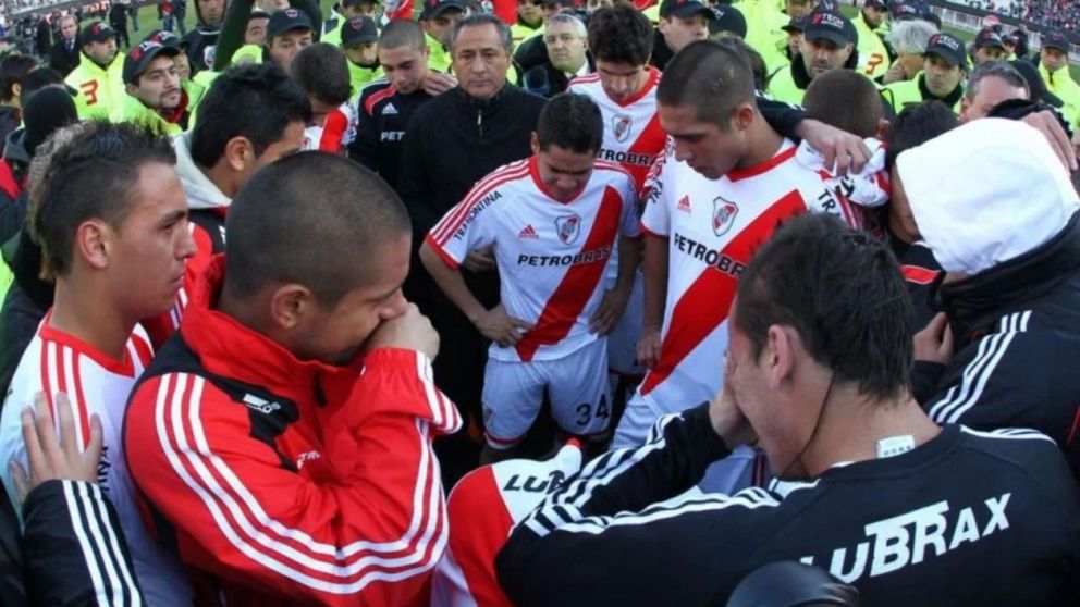 Copa Libertadores PICANTE: la DESAFORTUNADA chicana de un ex jugador de Colo Colo que hizo EXPLOTAR a los hinchas de River