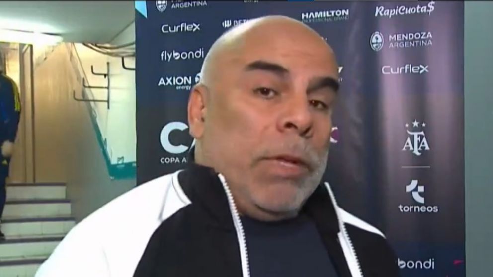 Chicho Serna se refirió a la probable salida de Pol Fernández de Boca: "Las reglas están MUY CLARAS"