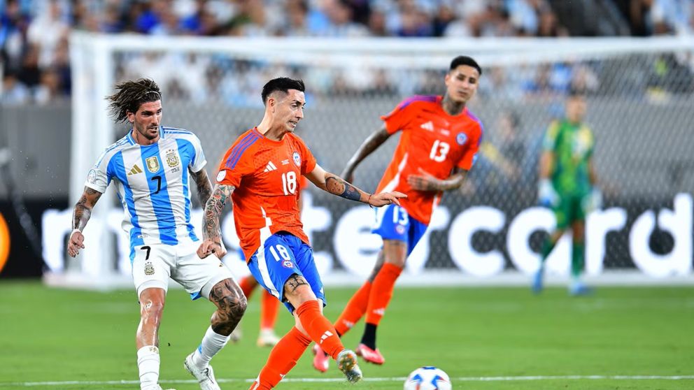 Rodrigo Echeverría habló antes del choque de Chile con la Selección Argentina y ADVIRTIÓ: "Nosotros tenemos..."