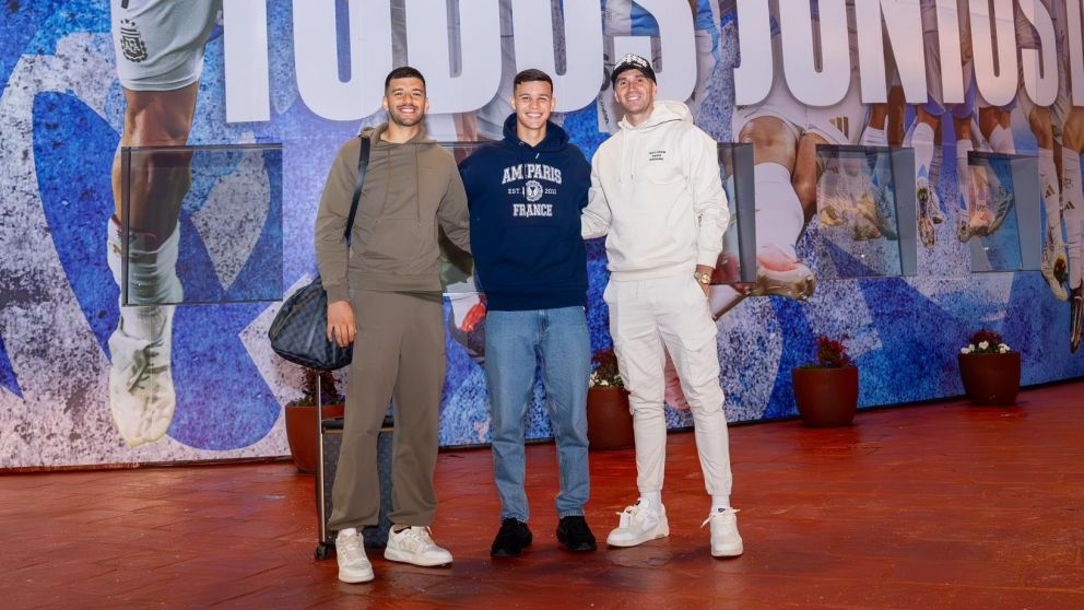 La Selección Argentina SUMA jugadores para el partido ante Chile: llegaron Dibu Martínez, Rulli, Castellanos y Valentín Carboni